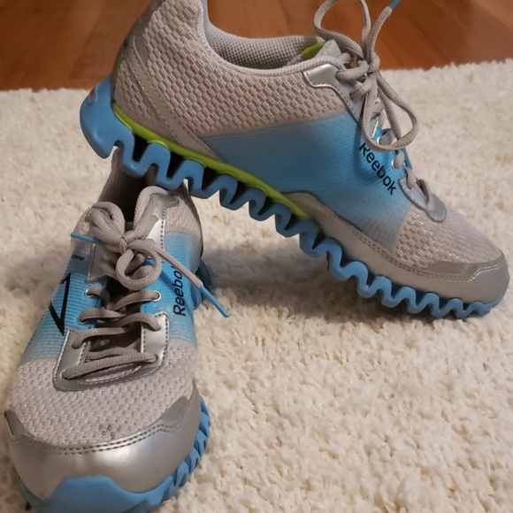 Reebok Shoes - Reebok zignano